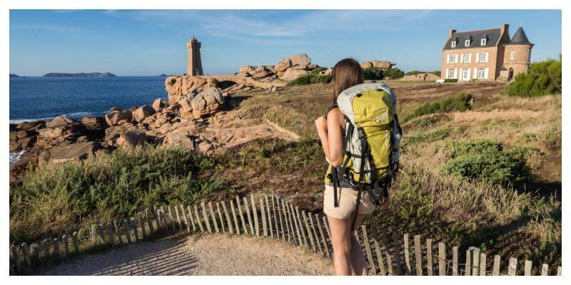 Hiking on the Pink Granite Coast